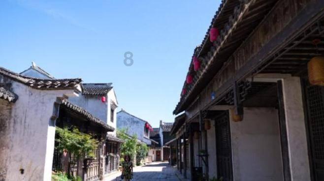 合成生物大赛道，它冲进来了
